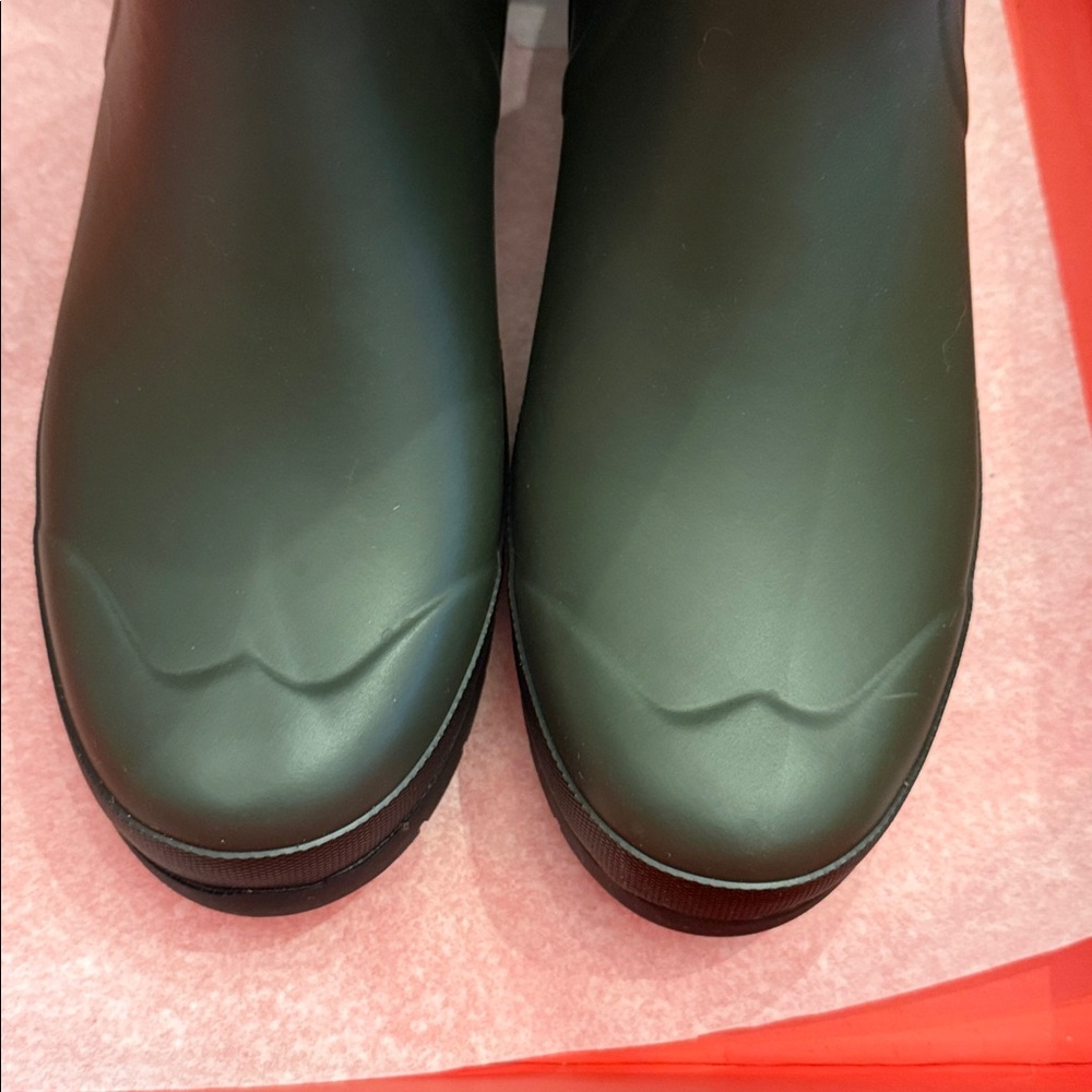 Liberty Rain Boot - Picture 9 of 12